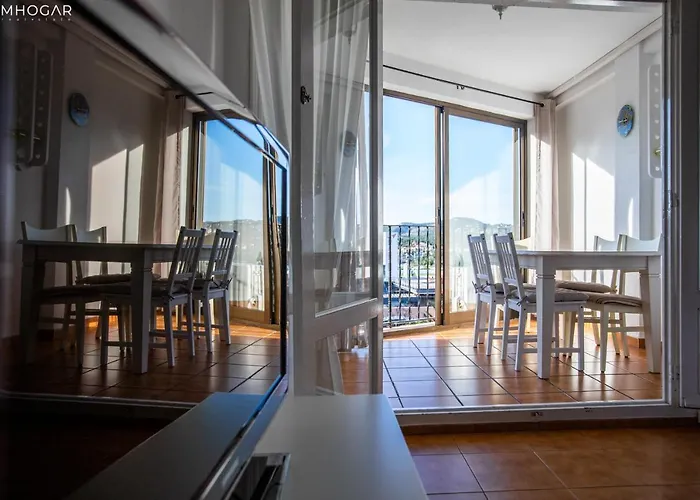 Cozy With The Mountain View 5 Min To The