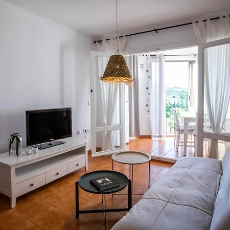 Cozy With The Mountain View 5 Min To The Apartman Calpe